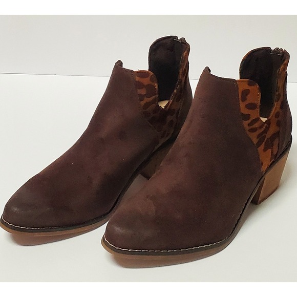 Pierre Dumas Boot West Bootie 6 NWT Brown Suede/ Animal Print Back Zipper - Picture 3 of 11